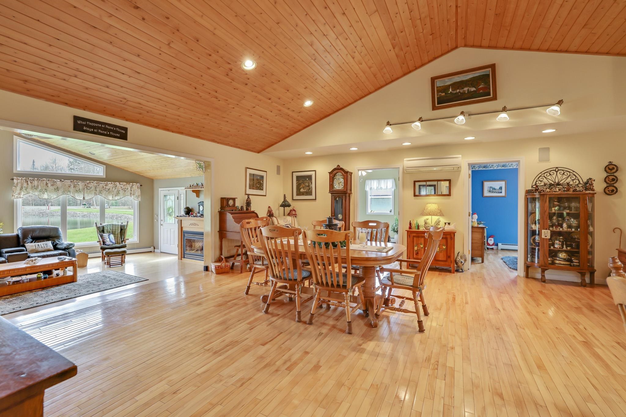 348 Maple Ridge Coventry, VT 05855 - Photo 15 of 45