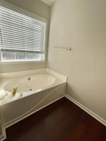 $2,200 | 8043 Clearview Circle, Riverdale, GA 30296