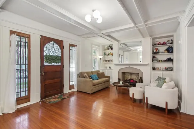 $1,098,000 | 1327 Pine Street, New Orleans, LA 70118