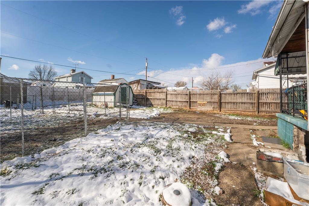 421 2nd Street Allison, PA 15413 - Photo 3 of 7