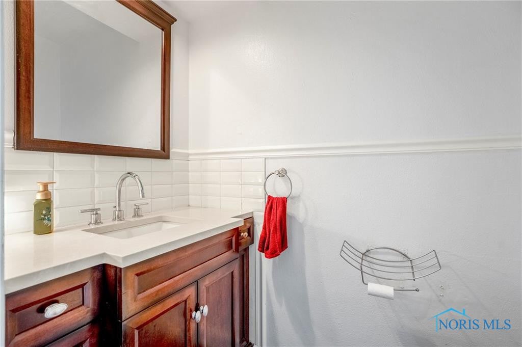 7432 West Lake Road Perrysburg, OH 43551 - Photo 15 of 34 Gallery Image 15