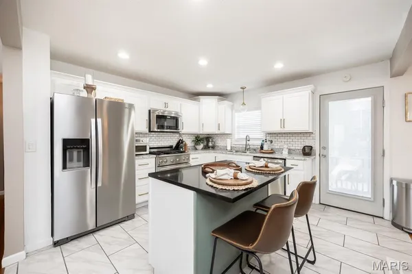 $260,000 | 3217 West Boulevard, Belleville, IL 62221