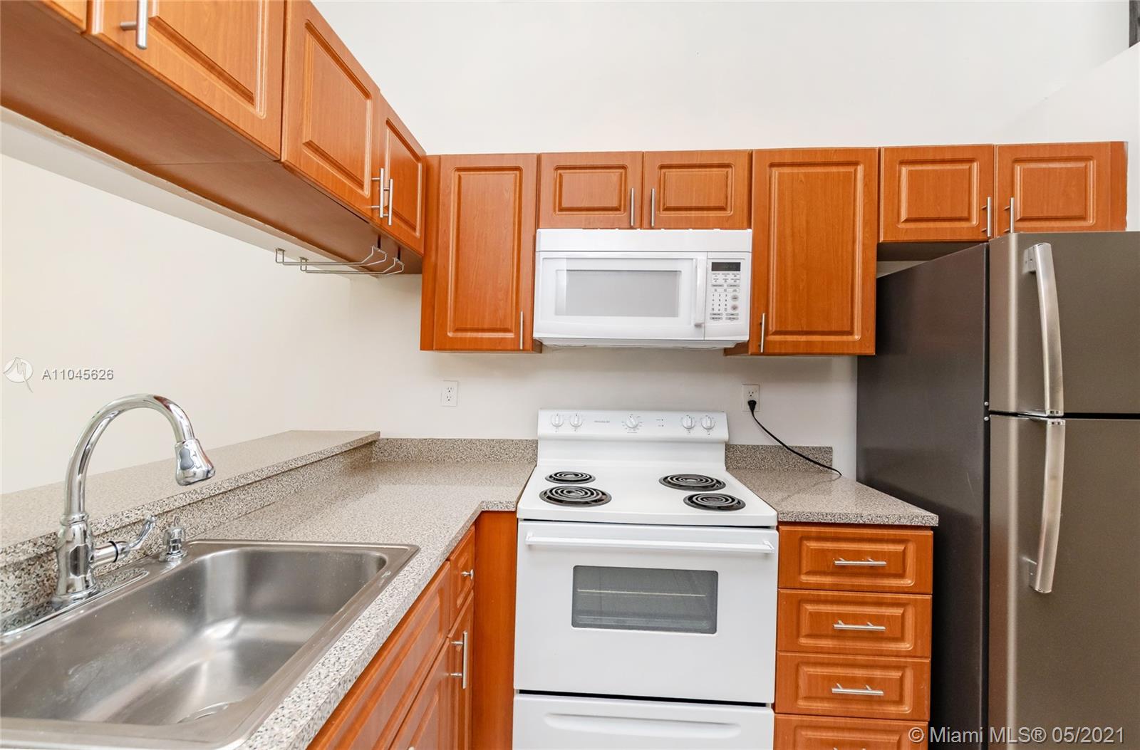 9065 Southwest 138th Place, Unit 9065 Miami, FL 33186 - Photo 12 of 27