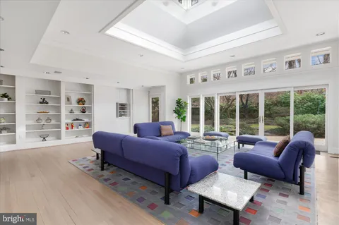 $1,635,000 | 7201 Selkirk Drive, Bethesda, MD 20817