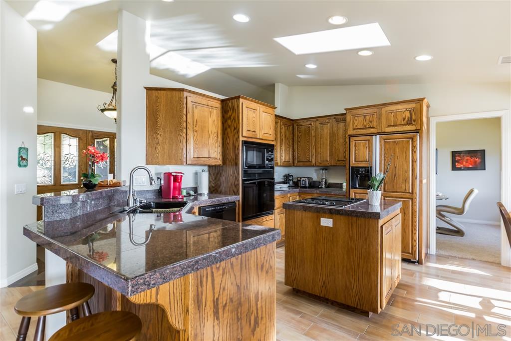 13391 Anthony Ridge Road Valley Center, CA 92082 - Photo 13 of 23