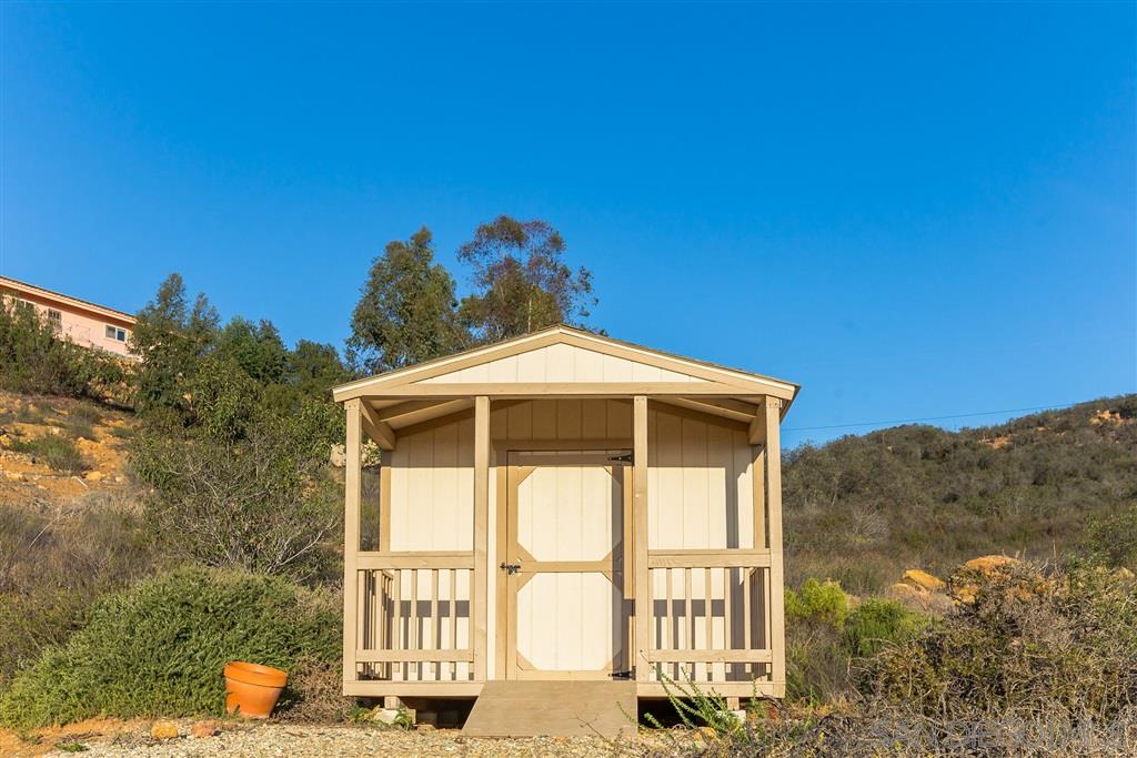 13391 Anthony Ridge Road Valley Center, CA 92082 - Photo 22 of 23
