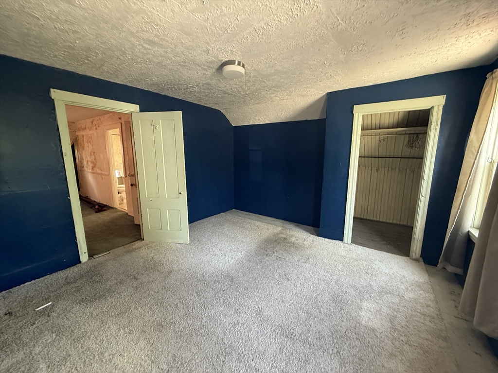 64 Suffolk Street Worcester, MA 01604 - Photo 15 of 24