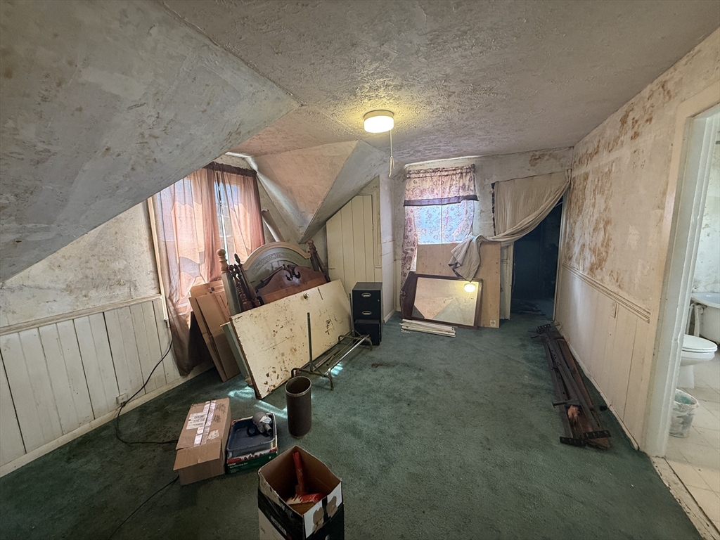 64 Suffolk Street Worcester, MA 01604 - Photo 17 of 24