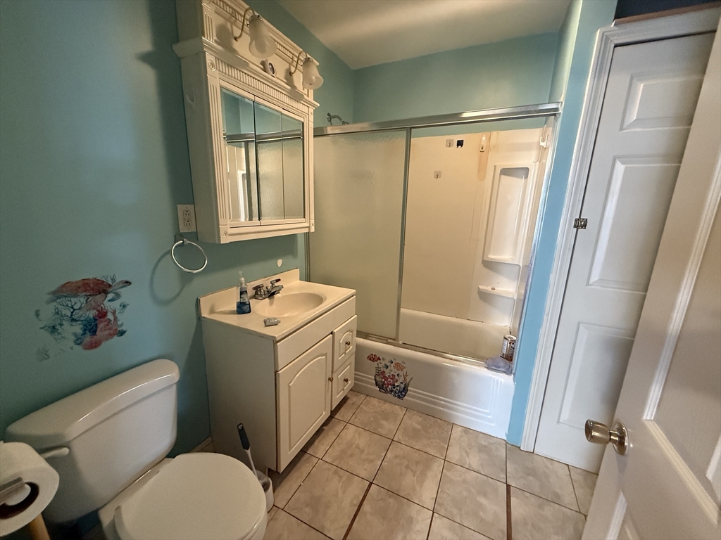 64 Suffolk Street Worcester, MA 01604 - Photo 10 of 24