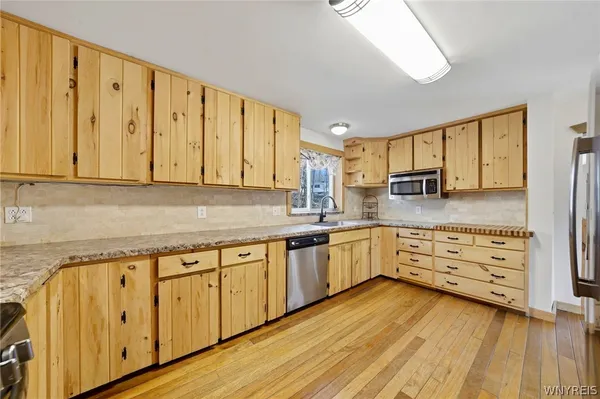 $475,000 | 9198 Knapp Road, Colden, NY 14170