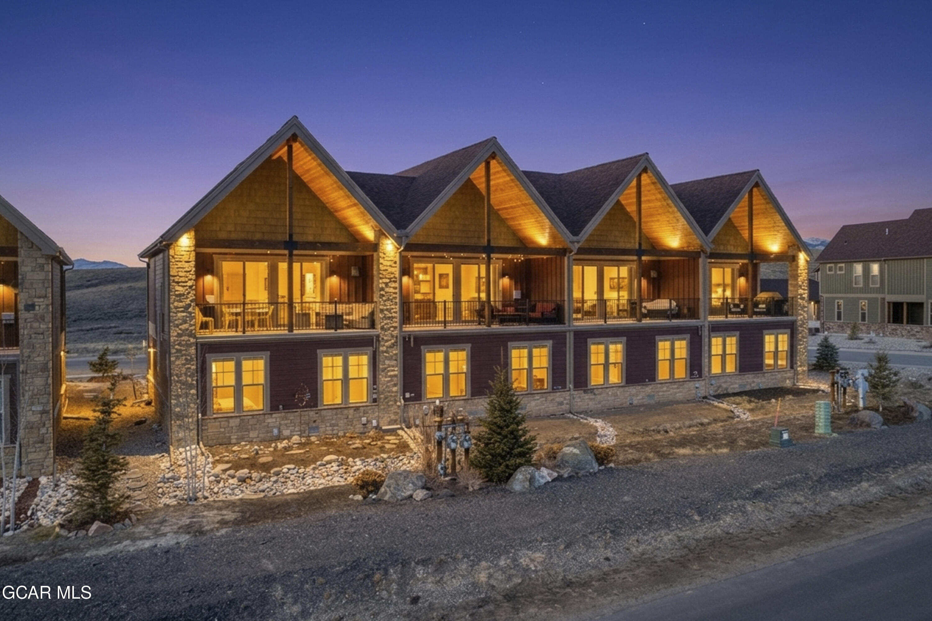 Twilight at Eagle Ridge Dr