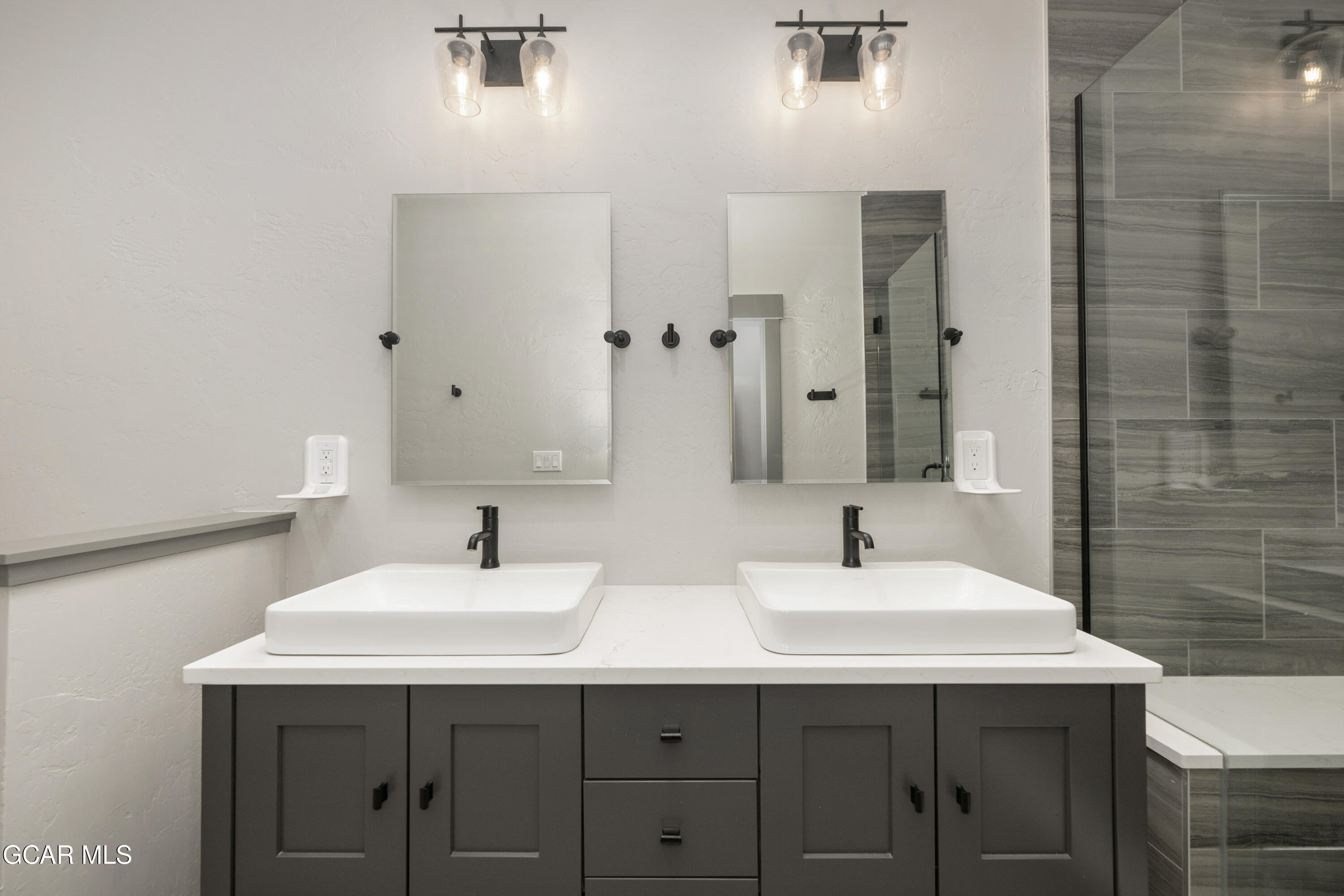 96 Eagle Ridge Drive Granby, CO 80446 - Photo 14 of 51 Primary Bath