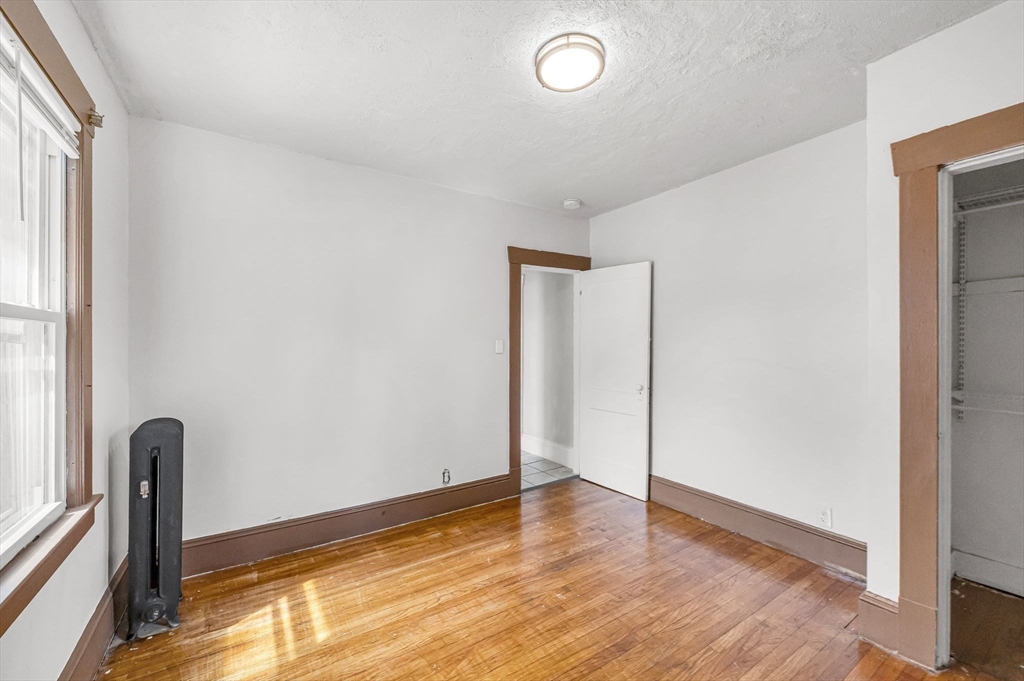 29 Appleton Street, Unit 2 Springfield, MA 01108 - Photo 13 of 35