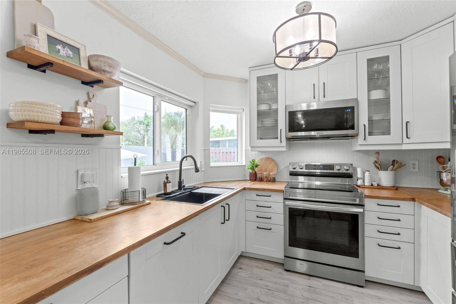 2590 Rampart Way North Cooper City, FL 33026 - Photo 14 of 40