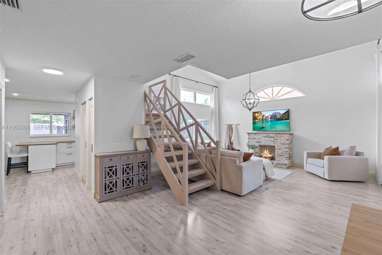 2590 Rampart Way North Cooper City, FL 33026 - Photo 7 of 40