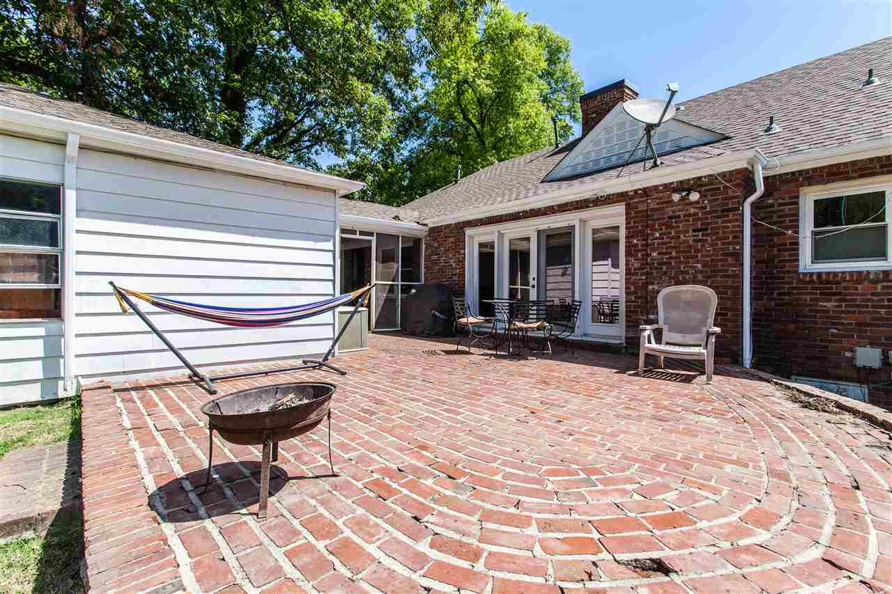 31 South Mendenhall Road Memphis, TN 38117 - Photo 22 of 23