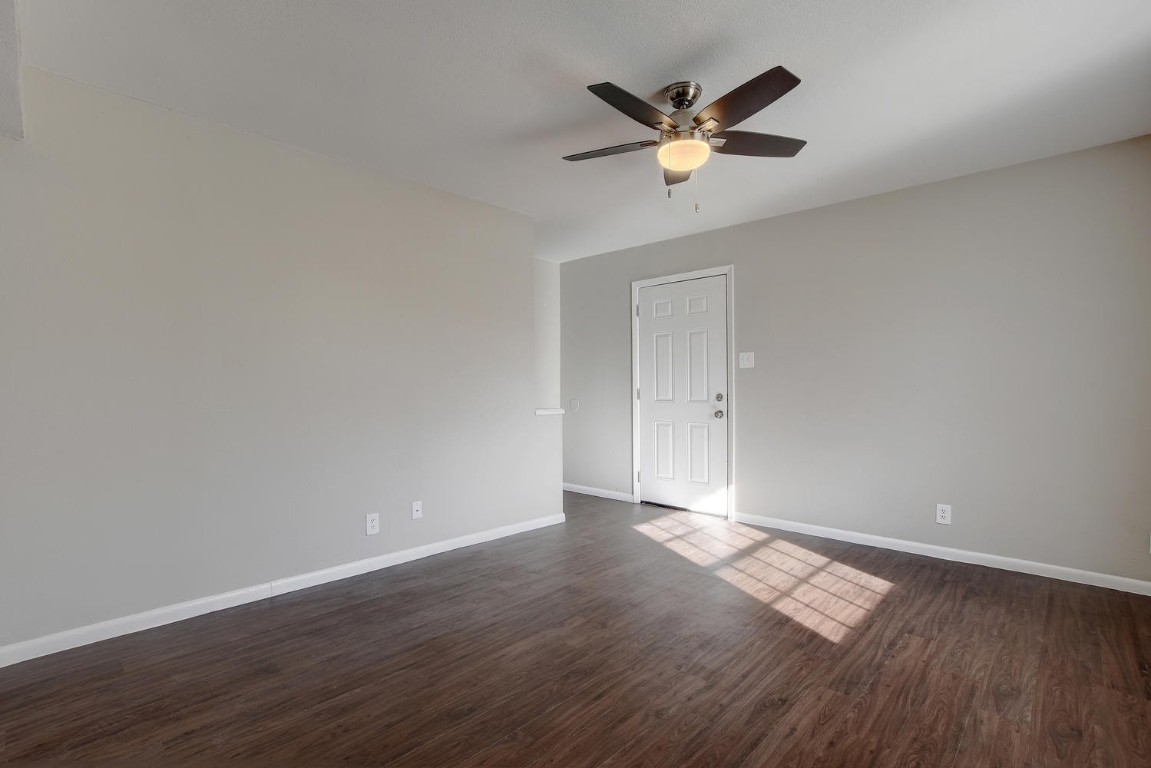303 West 40th Street, Unit 101 Austin, TX 78751 - Photo 4 of 17