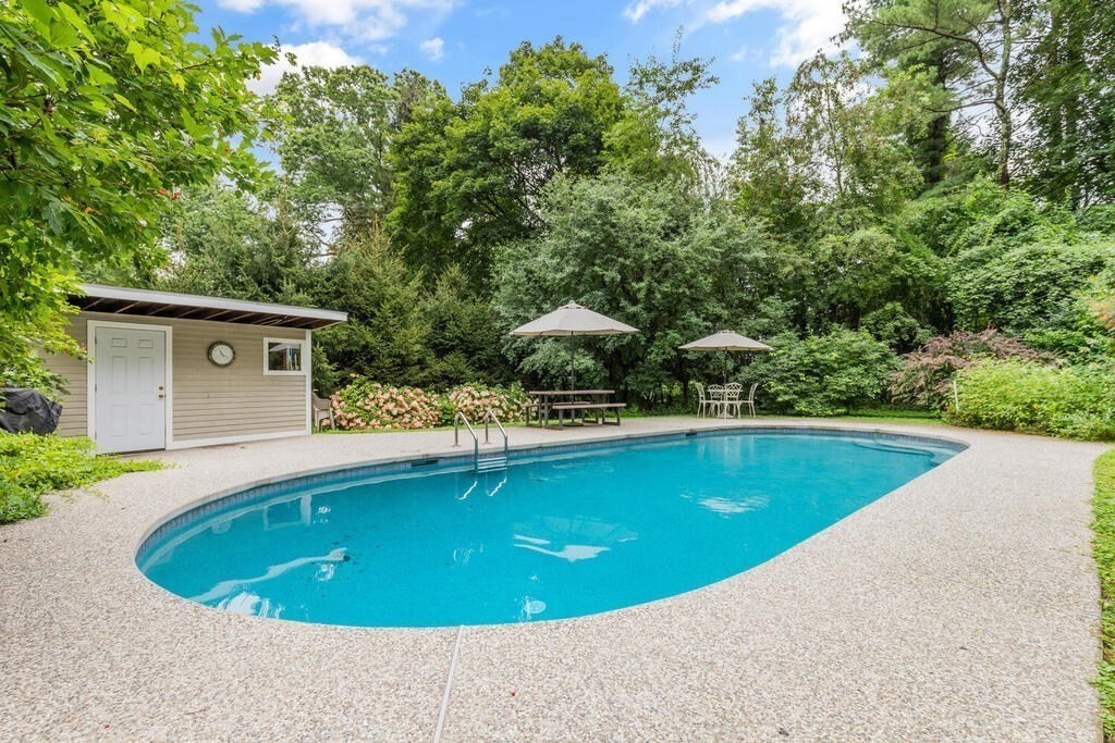 82 Cary Avenue Lexington, MA 02421 - Photo 28 of 29 a view of outdoor space and swimming pool