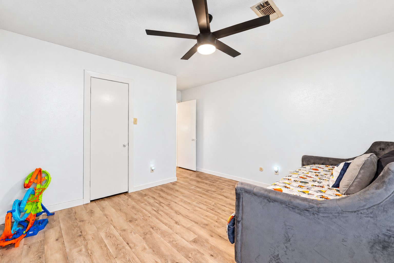 3211 Candleknoll Drive Spring, TX 77388 - Photo 27 of 36 Gallery Image 27