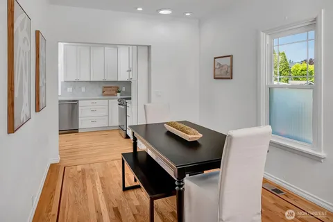 $949,000 | 3437 38th Avenue Southwest, Seattle, WA 98126