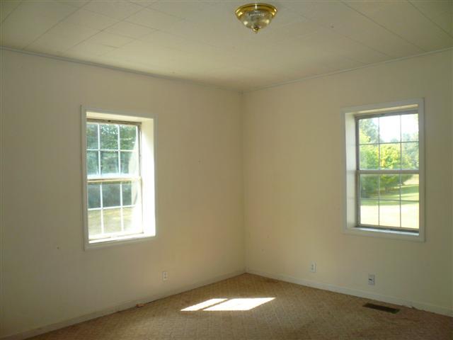 103 Spring Creek Road Estill Springs, TN 37330 - Photo 7 of 10 Gallery Image 7