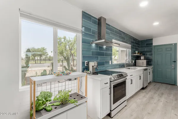 $585,000 | 1814 West Thomas Road, Phoenix, AZ 85015