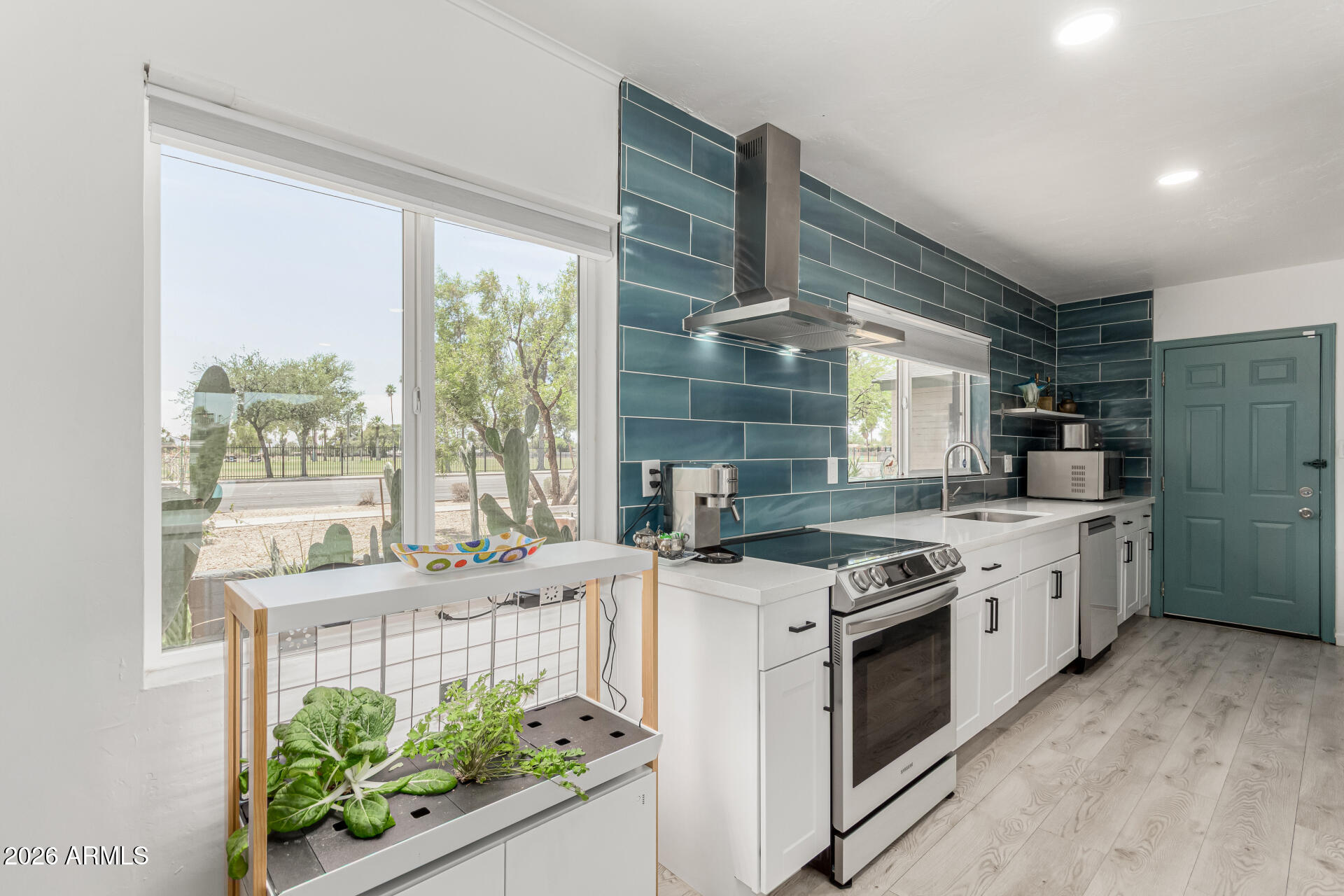 1814 West Thomas Road Phoenix, AZ 85015 - Photo 7 of 44 19 - Thomas 1814