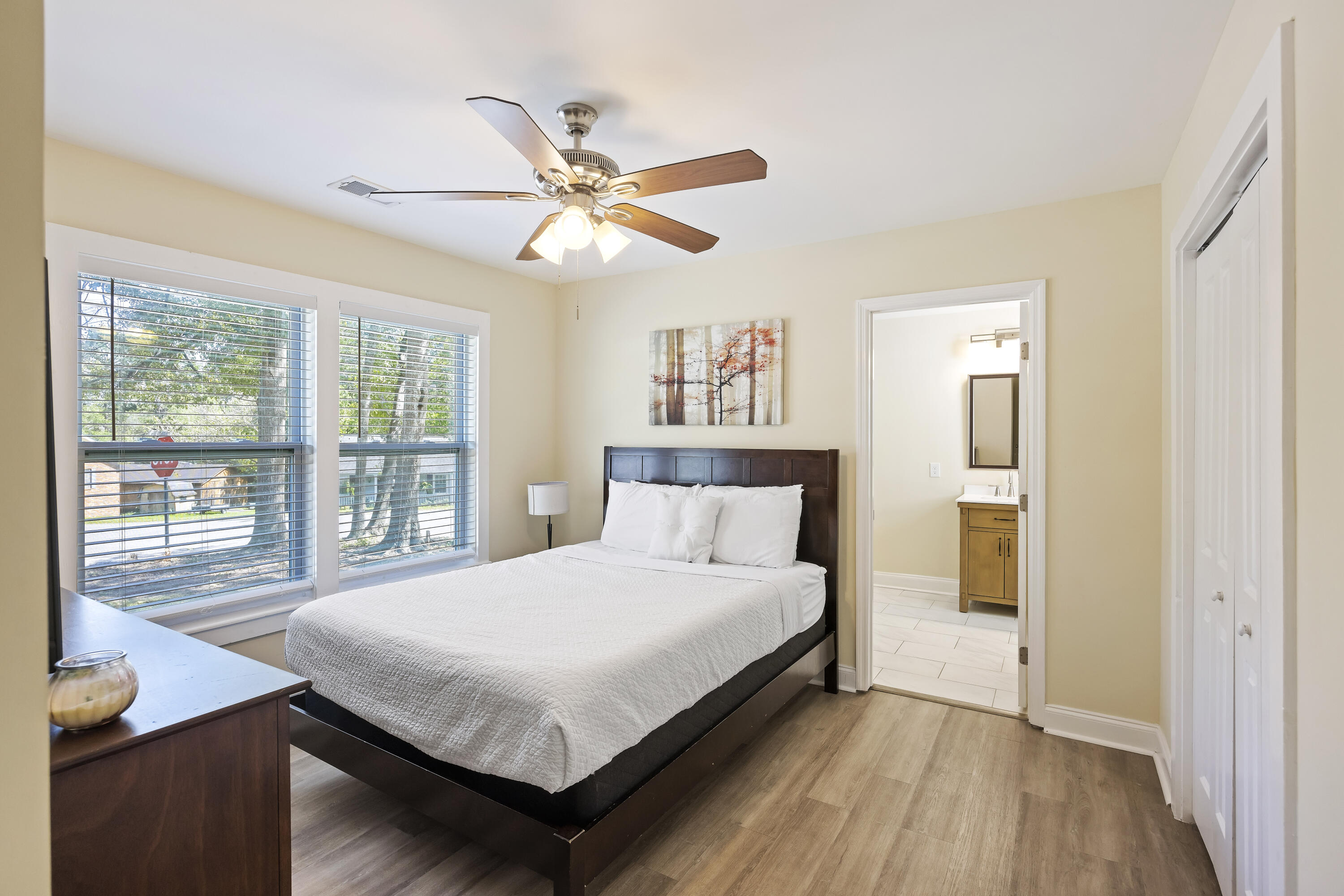 1026 Holcombe Road Hanahan, SC 29410 - Photo 10 of 23 243A5339