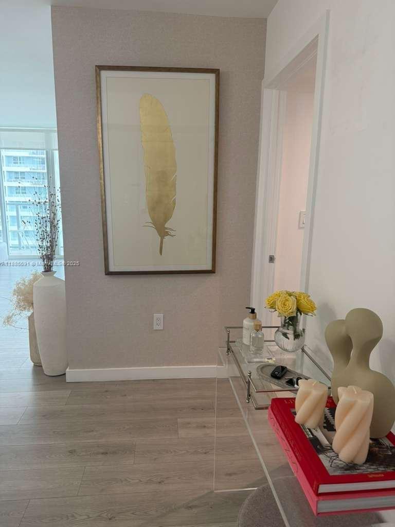 1155 Brickell Bay Drive, Unit 1408 Miami, FL 33131 - Photo 2 of 11