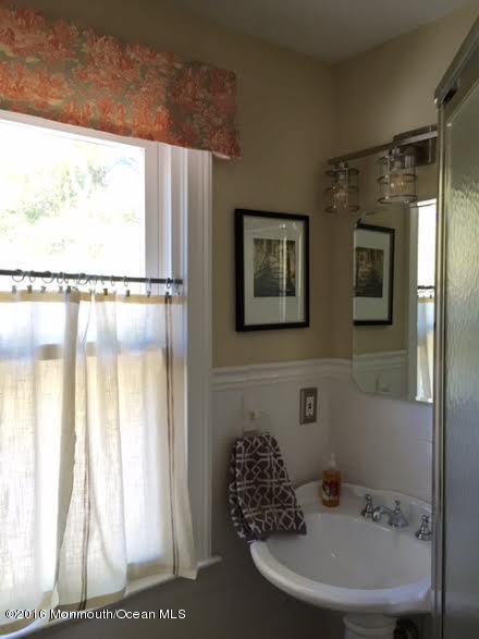 890 River Road Fair Haven, NJ 07704 - Photo 13 of 28 890 RR Half Bath