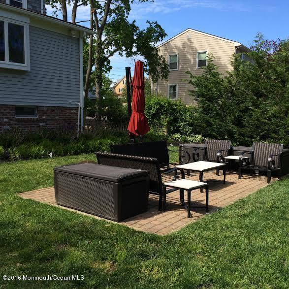 890 River Road Fair Haven, NJ 07704 - Photo 26 of 28 890 RR patio