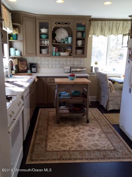 890 River Road Fair Haven, NJ 07704 - Photo 8 of 28 890 RR Kitchen 2