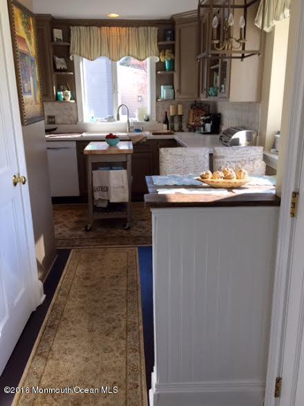 890 River Road Fair Haven, NJ 07704 - Photo 9 of 28 890 RR Kitchen