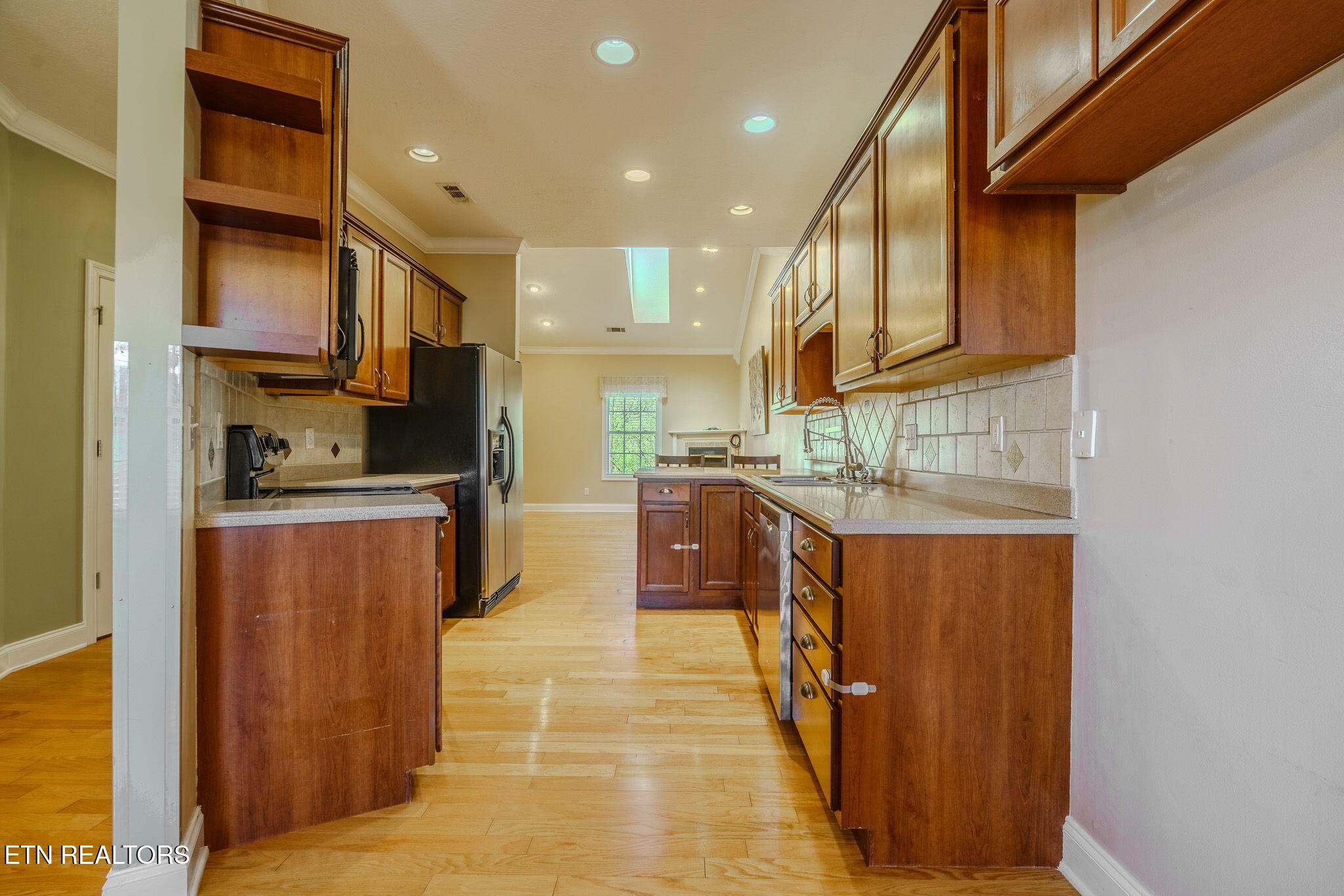 7318 English Park Way Corryton, TN 37721 - Photo 6 of 24 Kitchen