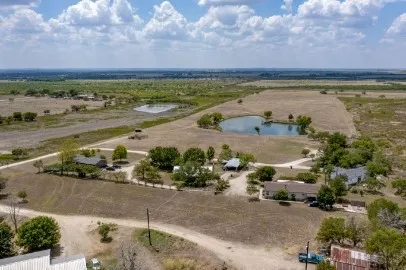 $1,650 | 120 Roots Road, Martindale, TX 78655