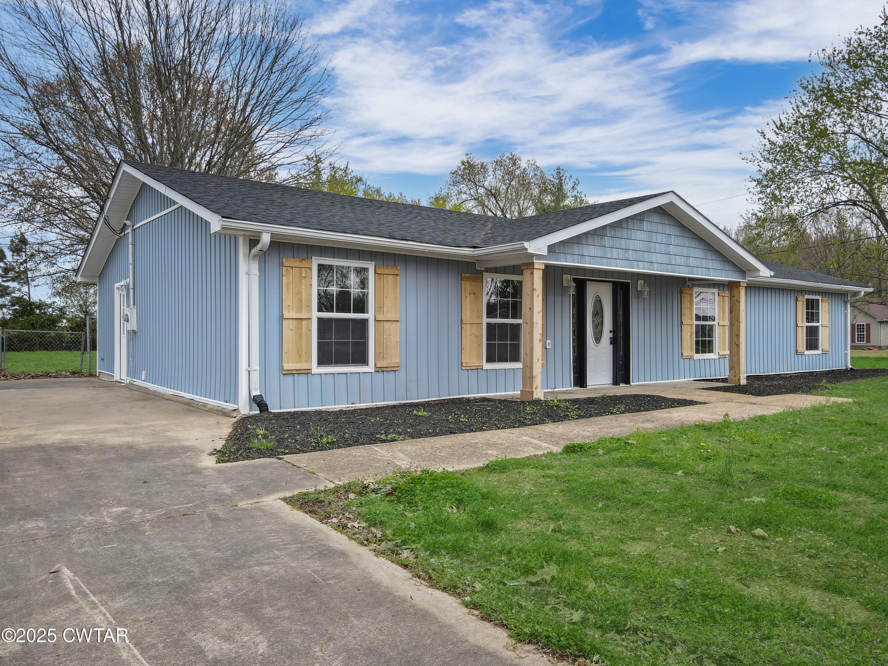 612 Stella Ruth Road Martin, TN 38237 - Photo 4 of 20 dji_fly_20250331_151136_775_174345190593