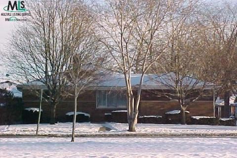 21301 Moross Road Grosse Pointe, MI 48236 - Photo 1 of 1 11105.JPG