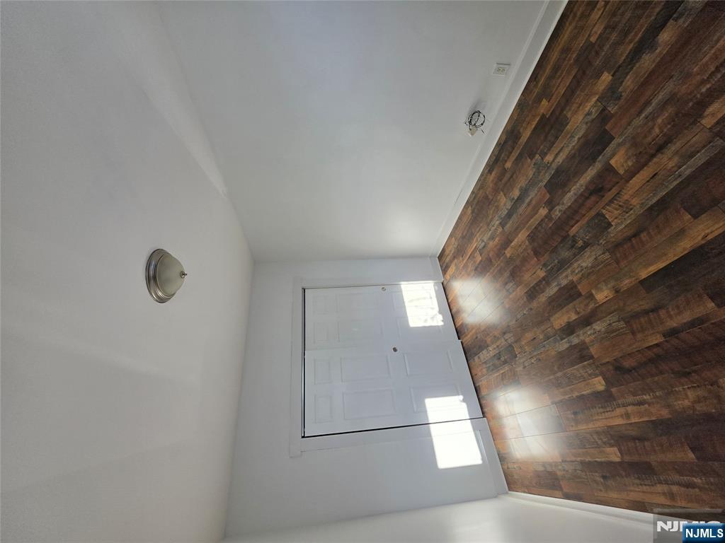 207 Westervelt Place, Unit 1 Lodi, NJ 07644 - Photo 2 of 10