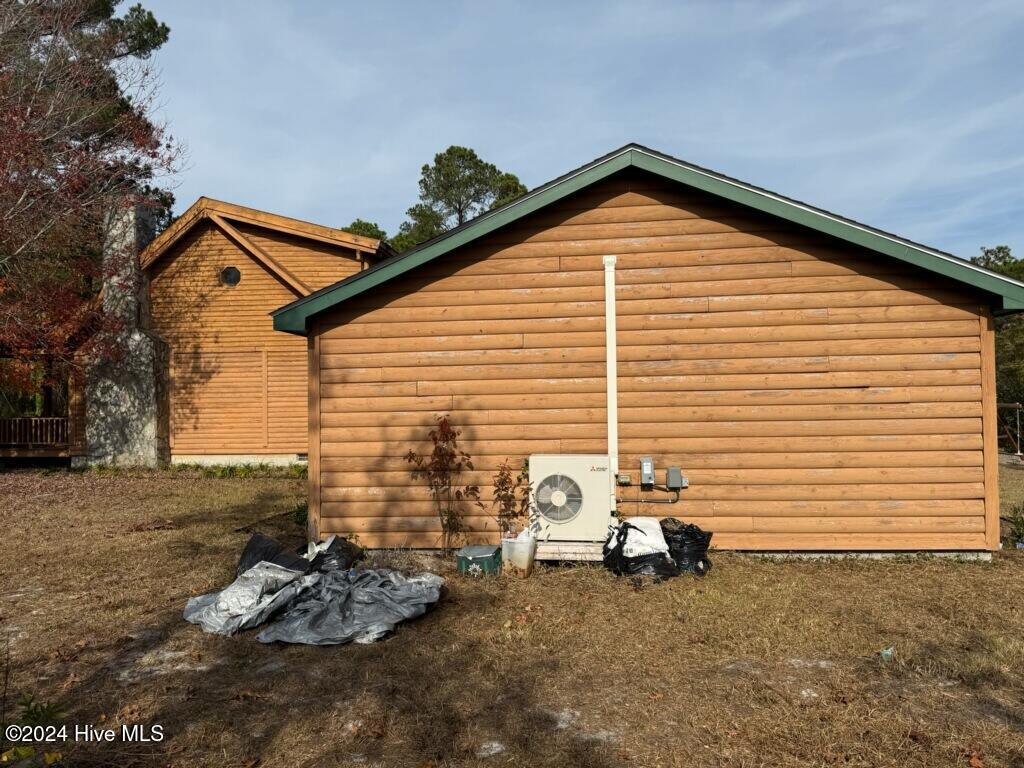 493 Highway 172 Hubert, NC 28539 - Photo 30 of 33 Mini Split on Guest Cabin