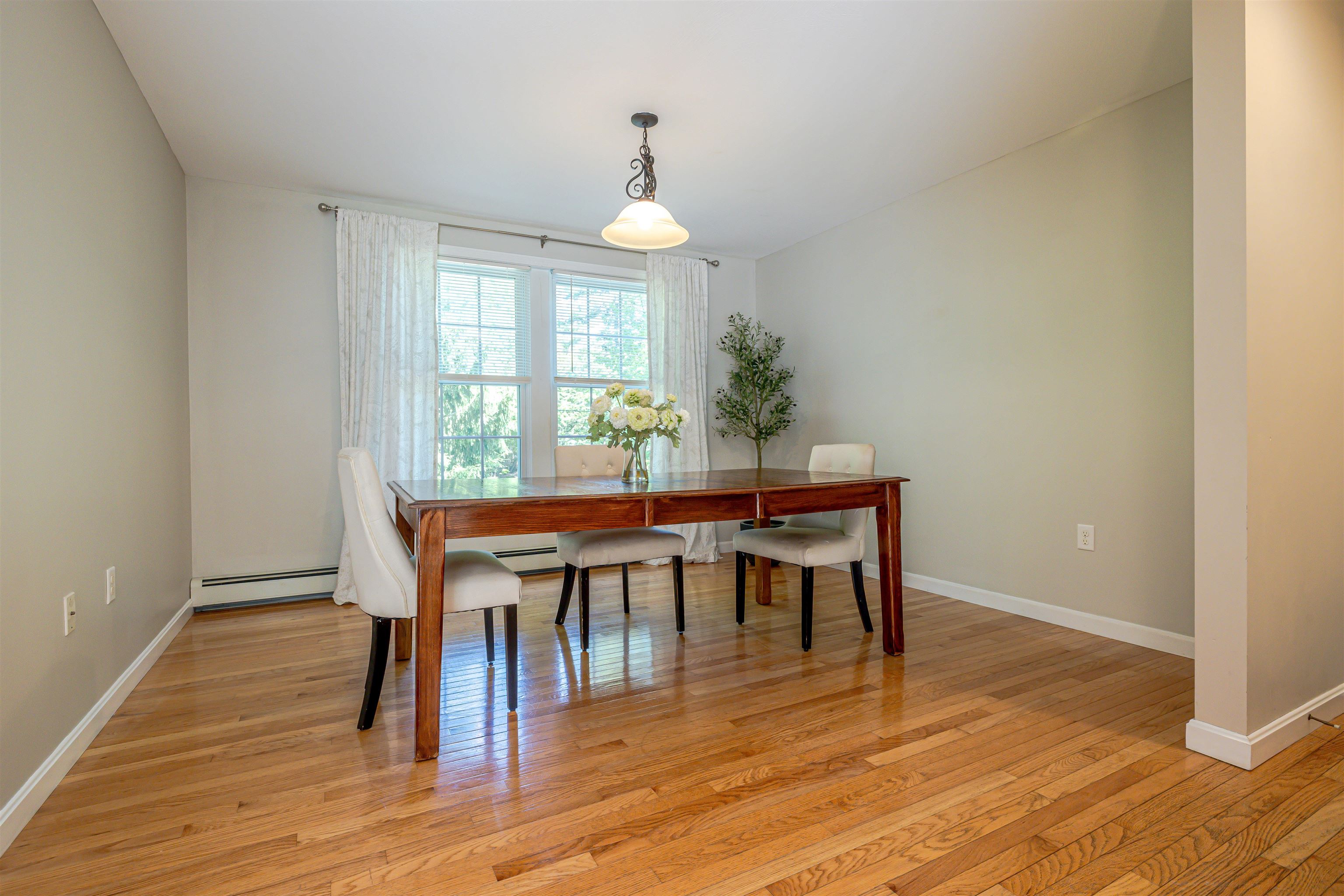 877 River Road Weare, NH 03281 - Photo 16 of 58