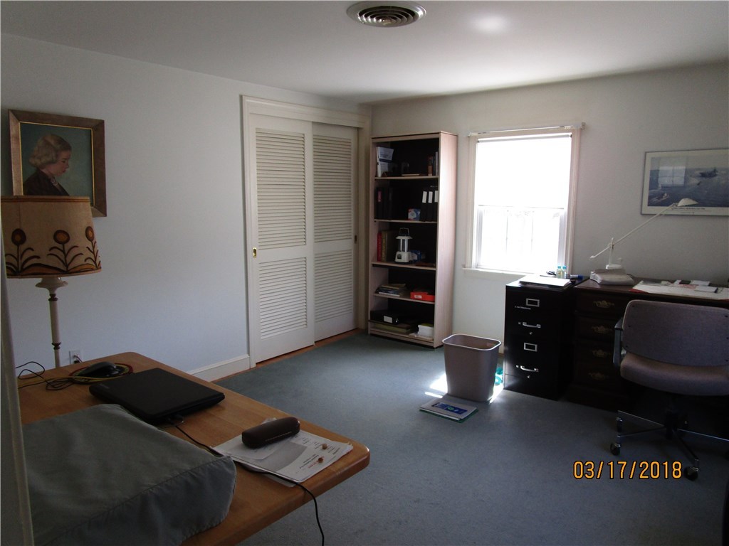 16 Briarfield Road Barrington, RI 02806 - Photo 15 of 27