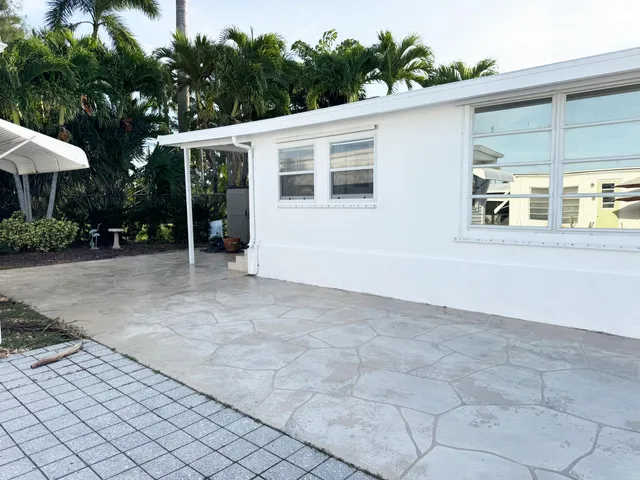 $359,000 | 210 Cardinal Drive, Unit B, Briny Breezes, FL 33435