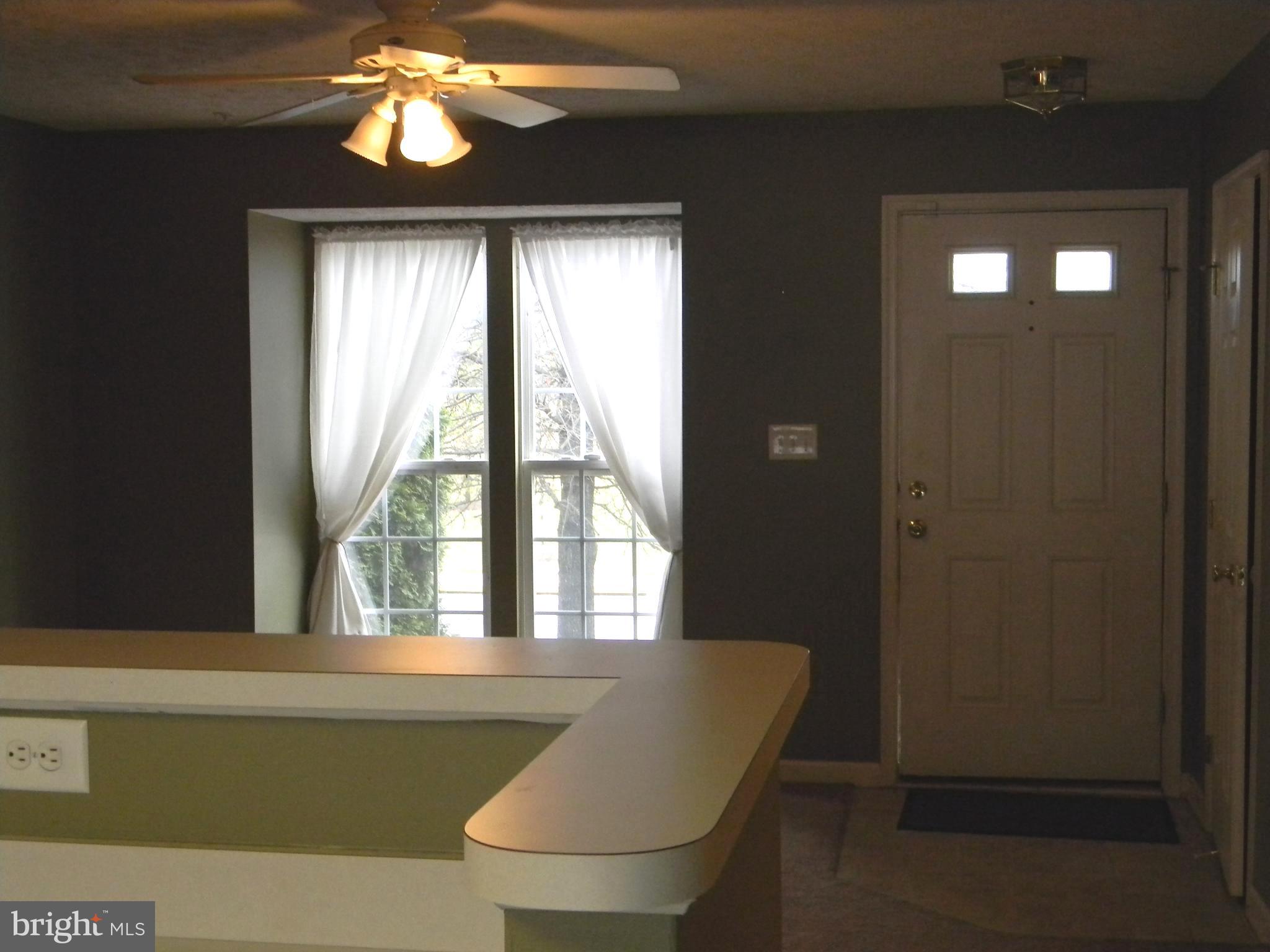 2575 Blue Water Boulevard Odenton, MD 21113 - Photo 6 of 15
