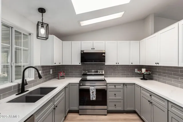 $149,000 | 3301 South Goldfield Road, Unit 2006, Apache Junction, AZ 85119