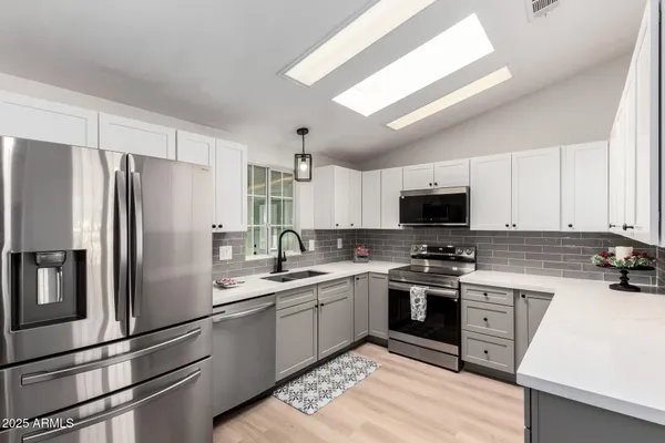 $139,000 | 3301 South Goldfield Road, Unit 2006, Apache Junction, AZ 85119