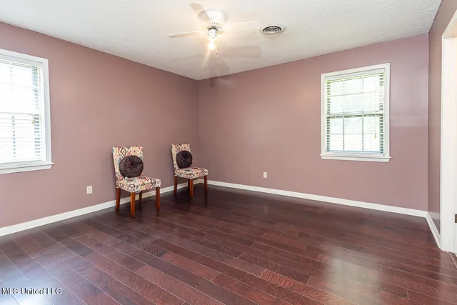 $285,000 | 2402 Highway 309, Byhalia, MS 38611