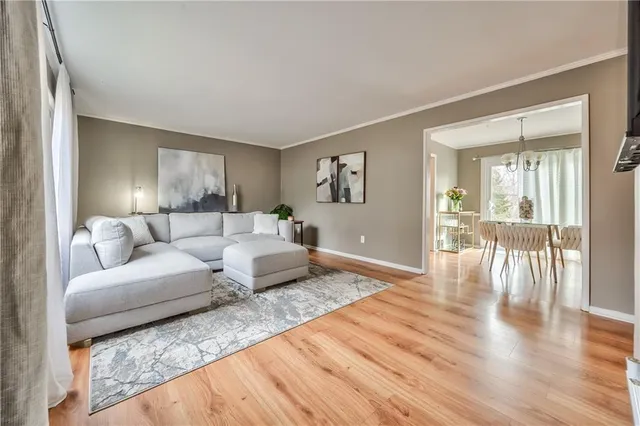 $285,000 | 7605 Rainbow Drive, Prairie Village, KS 66208