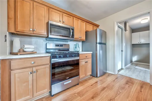 $285,000 | 7605 Rainbow Drive, Prairie Village, KS 66208