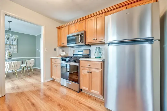 $285,000 | 7605 Rainbow Drive, Prairie Village, KS 66208