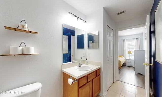 $128,000 | 6106 Maggies Circle, Unit 113, Jacksonville, FL 32244